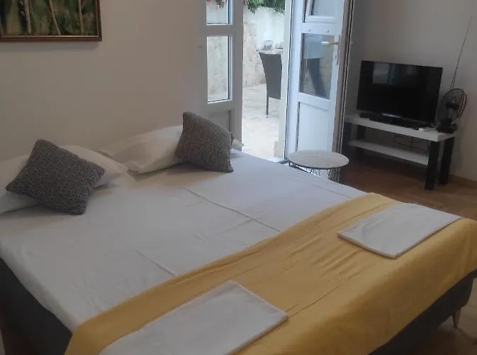 Apartman Olive Garden Hvar Town